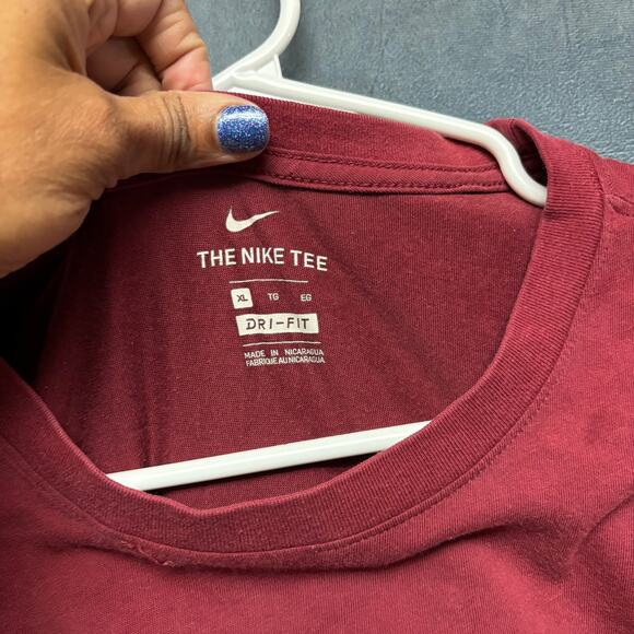 Nike Dri-Fit Burgundy Shirt Trashed Skater Grunge Performance Just Do It Swoosh - Picture 3 of 14